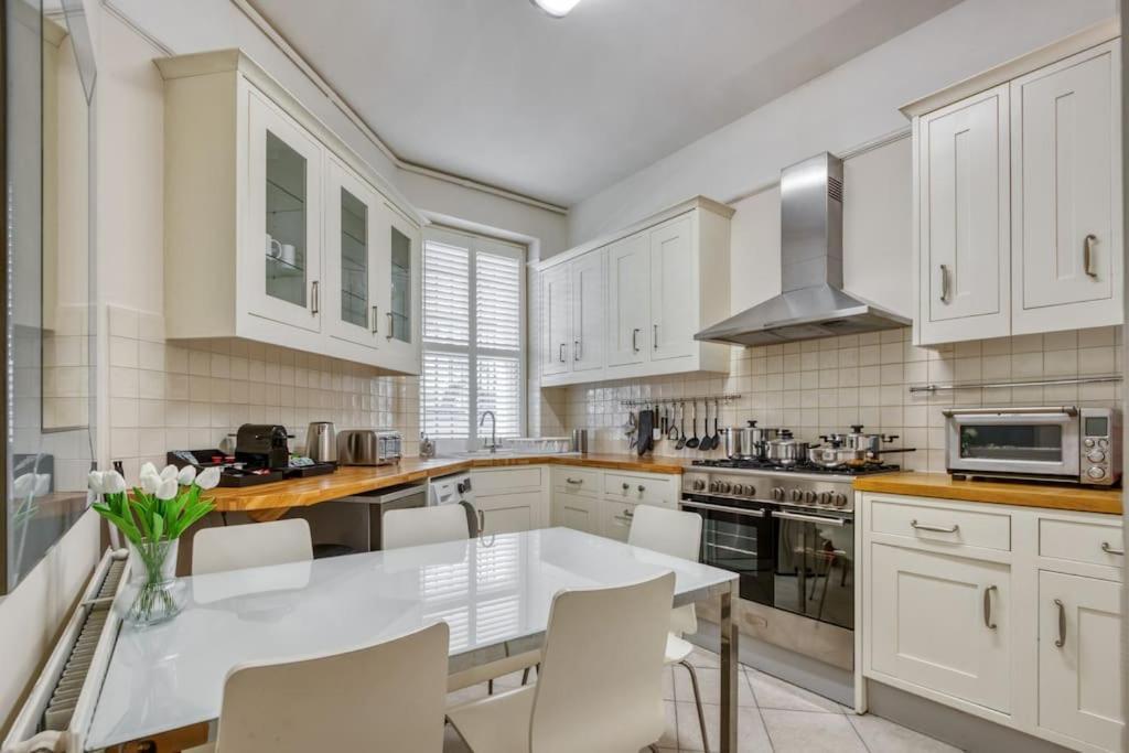 2bed 2bath Earls Court * Londres