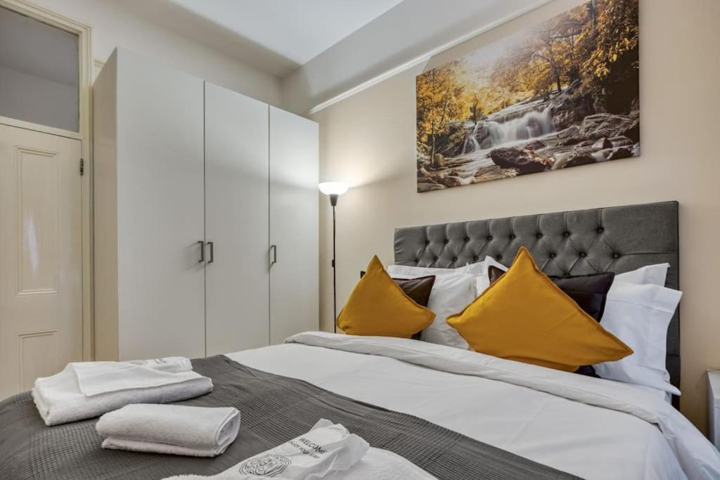 2bed 2bath Earls Court Apartamento